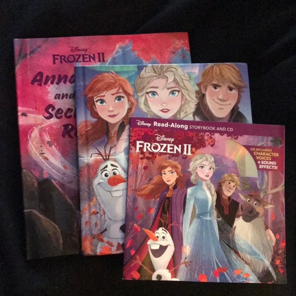 Frozen/ Frozen II Brand New Book Gift Set 3 Books- 1 is a collection & 1 with CD